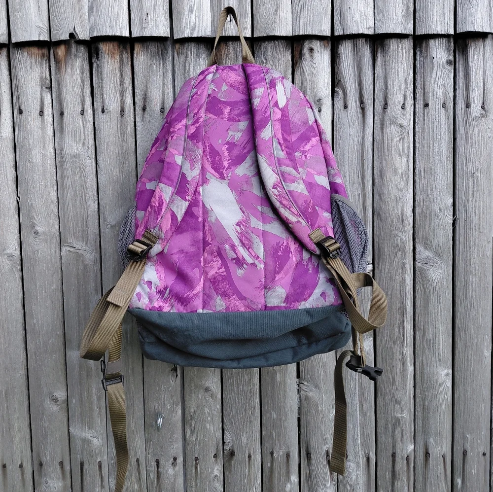 LL Bean black raspberry gray & magenta multi pocket nylon hiking school backpack